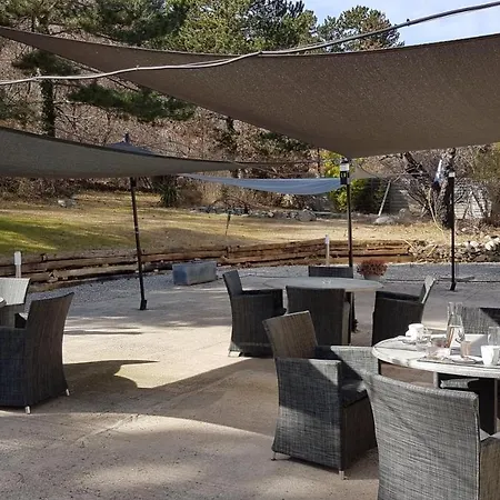 Logis La Magnanerie - Cote Bistro מלון Aubignosc