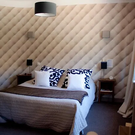 فندق Logis La Magnanerie - Cote Bistro Aubignosc