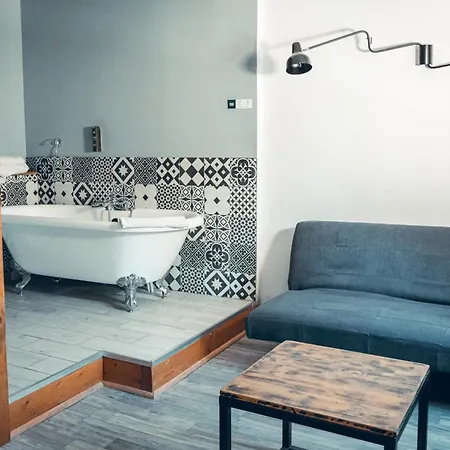Logis La Magnanerie - Cote Bistro فندق Aubignosc