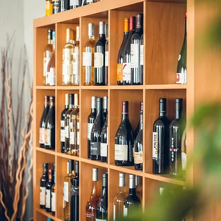 فندق Logis La Magnanerie - Cote Bistro Aubignosc