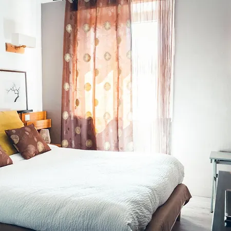 Logis La Magnanerie - Cote Bistro 3*