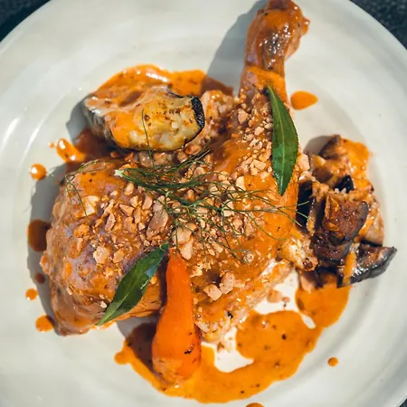 Logis La Magnanerie - Cote Bistro מלון