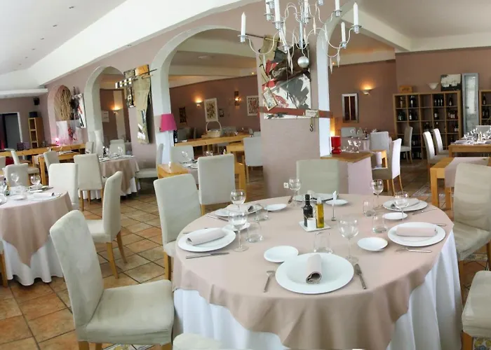 Hotel La Magnanerie - Côté Bistro Aubignosc