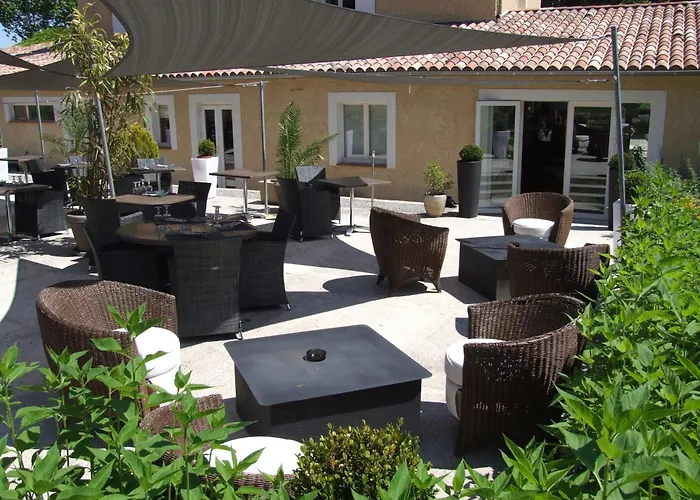 Hotel La Magnanerie - Côté Bistro Aubignosc