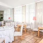 Logis La Magnanerie - Cote Bistro 3* Aubignosc