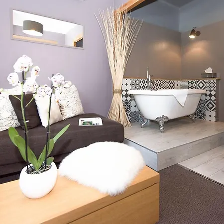 Hotel Logis La Magnanerie - Cote Bistro