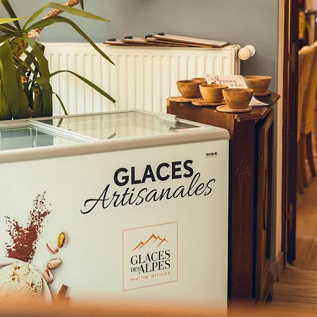 Logis La Magnanerie - Cote Bistro 3*