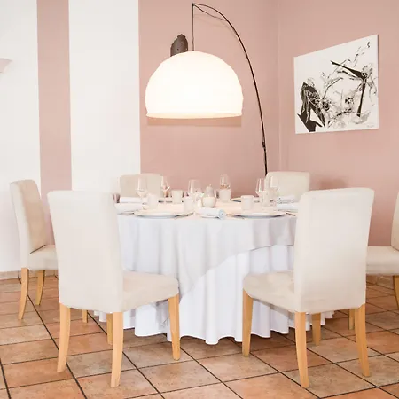 Logis La Magnanerie - Côté Bistro Hotel Aubignosc