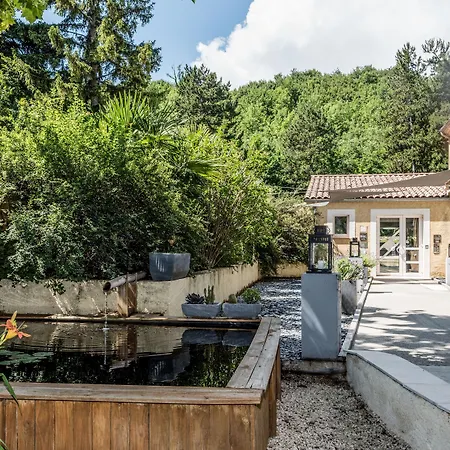 Logis La Magnanerie - Cote Bistro Hotel 3*