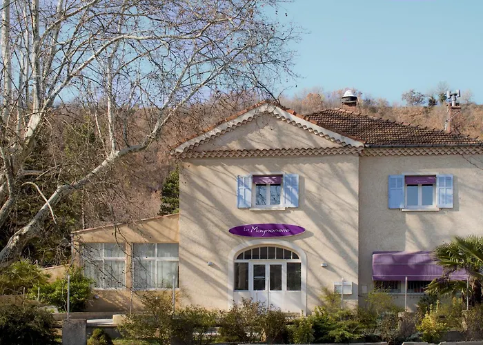 Hotel Logis La Magnanerie - Cote Bistro Aubignosc