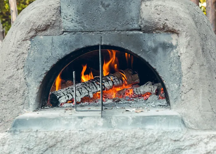 Hotel Logis La Magnanerie - Cote Bistro 3*