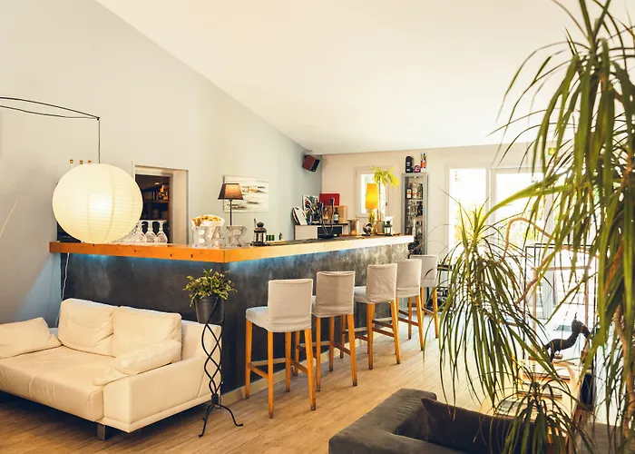 Hotel Logis La Magnanerie - Cote Bistro